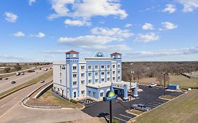 Days Inn By Wyndham Salado